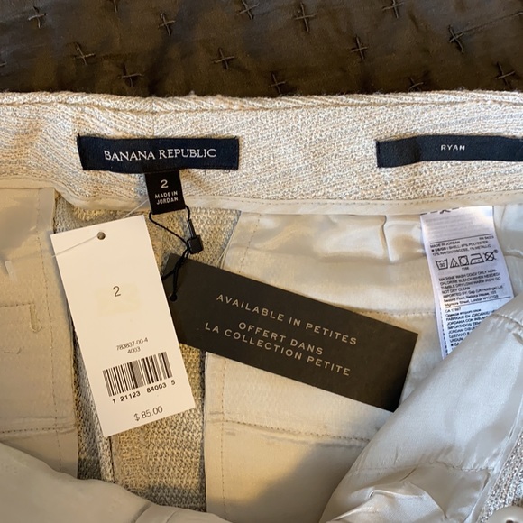 NWT Banana Republic Shorts - Picture 6 of 6